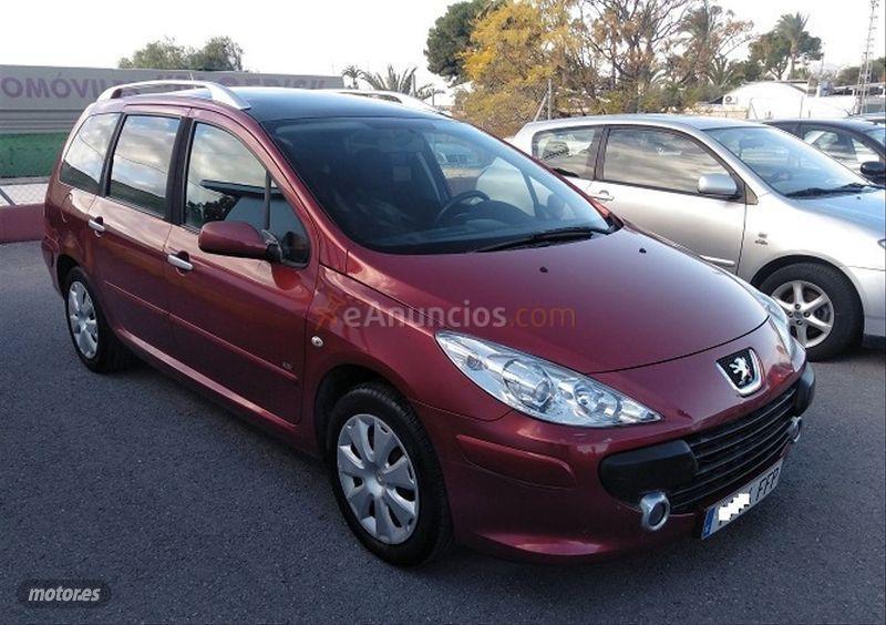 Peugeot 307 SW 1.6 HDi Pack de 2006 con 221.000 Km por 2.900 EUR. en Alicante