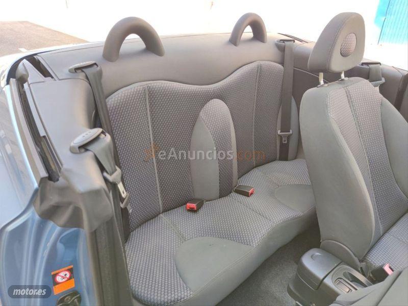 Nissan Micra CC 1.4G 88 CV TEKNA de 2007 con 100.000 Km por 5.995 EUR. en Malaga