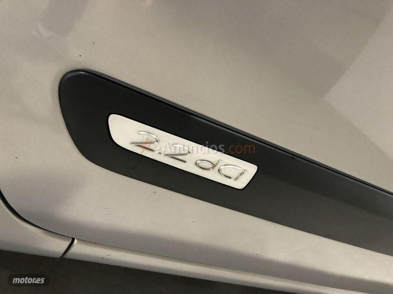 Renault Espace AUTHENTIQUE 2.2DCI de 2002 con 180.202 Km por 4.500 EUR. en Badajoz