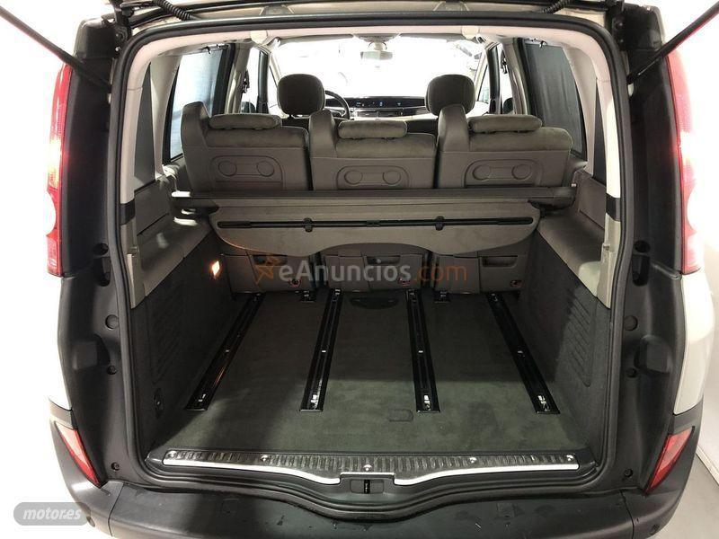 Renault Espace AUTHENTIQUE 2.2DCI de 2002 con 180.202 Km por 4.500 EUR. en Badajoz