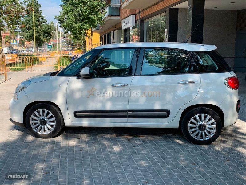 Fiat 500L 1.4 16v 95CV Lounge de 2013 con 88.000 Km por 8.900 EUR. en Barcelona