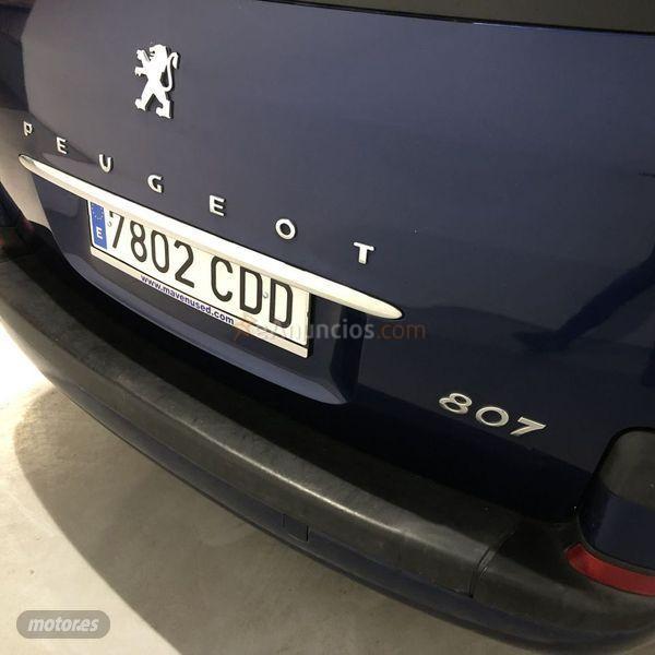 Peugeot 807 Confort 2.0 HDI 120 de 2009 con 198.340 Km por 3.900 EUR. en Badajoz