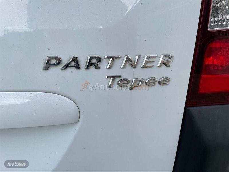 Peugeot Partner Tepee Outdoor 1.6 HDi 92cv Euro 5 de 2015 con 145.224 Km por 13.800 EUR. en La Coruna