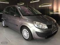 Renault Scenic CONFORT AUTHENTIQUE 1.5DCI100 de 2004 con 170.000 Km por 3.900 EUR. en Valencia