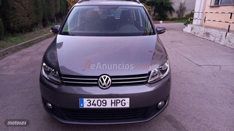 Volkswagen Touran 1.6 TDI 105cv DSG Advance de 2013 con 128.000 Km por 13.500 EUR. en Barcelona