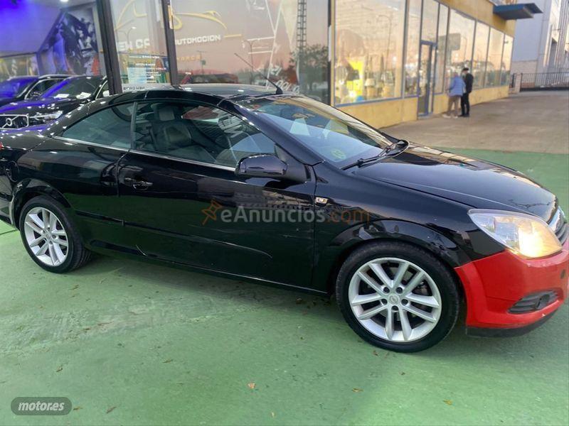 Opel Astra Twin Top 1.9 CDTi Cosmo de 2007 con 219.000 Km por 1.800 EUR. en Albacete