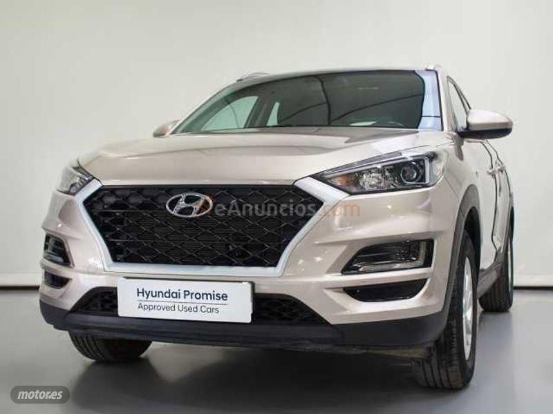 Hyundai Tucson 1.6 GDI BD Essence 4x2 de 2018 con 22.800 Km por 18.100 EUR. en Cadiz
