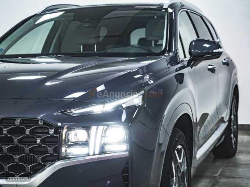 Hyundai Santa Fe 1.6TGDI Style 7pl 4WD 6AT Style de 2021 con 18.460 Km por 52.990 EUR. en Guipuzcoa