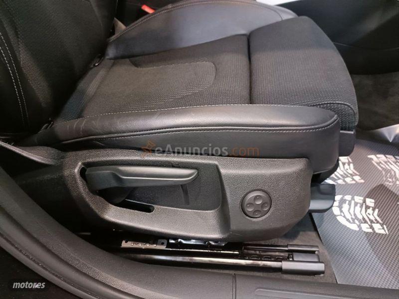 Audi A4 Avant 2.0 TDI 177cv S line edition de 2014 con 132.000 Km por 18.500 EUR. en Asturias