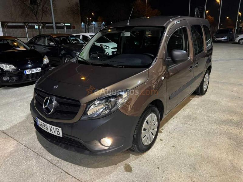 Mercedes Citan TOURER LARGO 110CV 6 VE. 