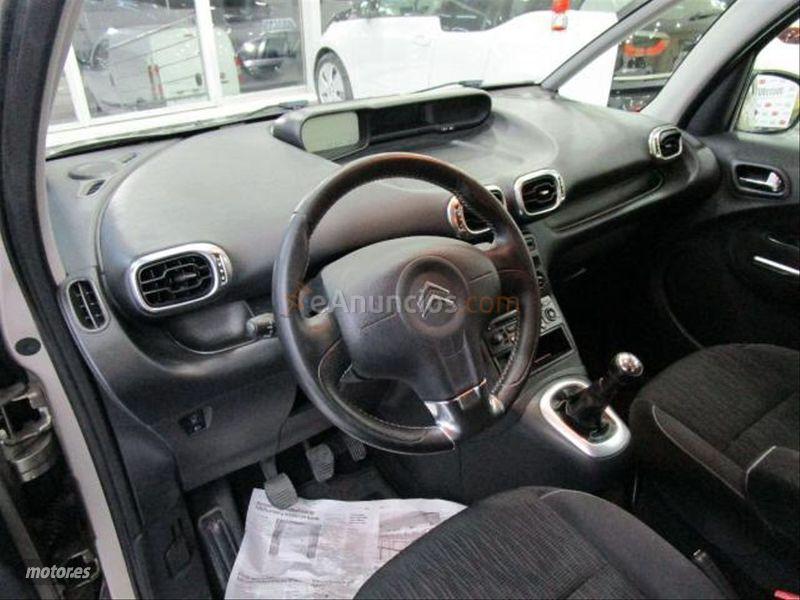 Citroen C3 Picasso HDI 90cv Collection de 2011 con 123.525 Km por 7.900 EUR. en Granada