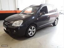 Kia Carens 2.0 CRDi VGT 140cv Active 5 plazas de 2010 con 160.000 Km por 6.900 EUR. en Sevilla