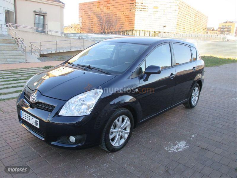 Toyota Corolla Verso 1.8 VVTi Luna de 2009 con 198.000 Km por 4.990 EUR. en Madrid