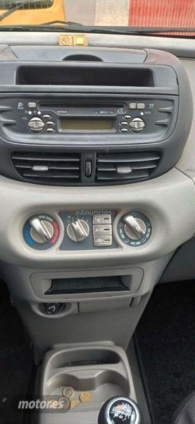 Nissan Almera tino 2.2dCi 112 Visia de 2003 con 229.000 Km por 999 EUR. en Murcia