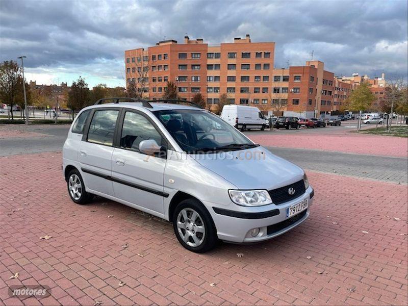 Hyundai Matrix 1.6 GLS de 2007 con 280.000 Km por 1.399 EUR. en Madrid