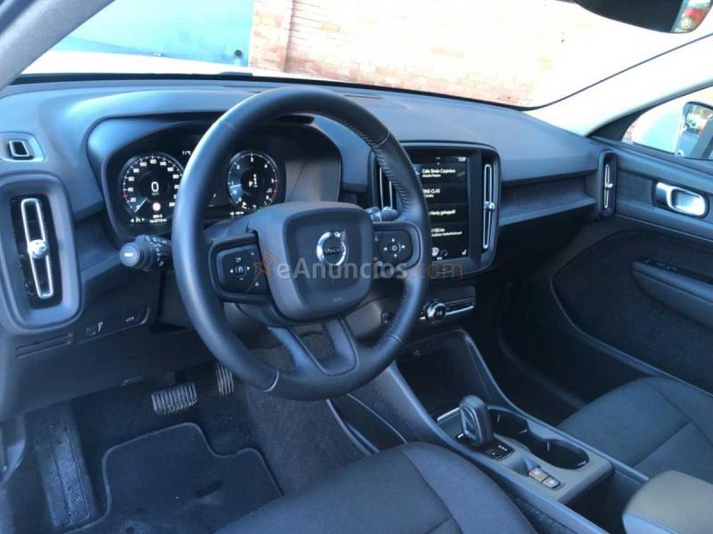 Volvo XC40 MOMENTUM  D3 150CV NAV 
