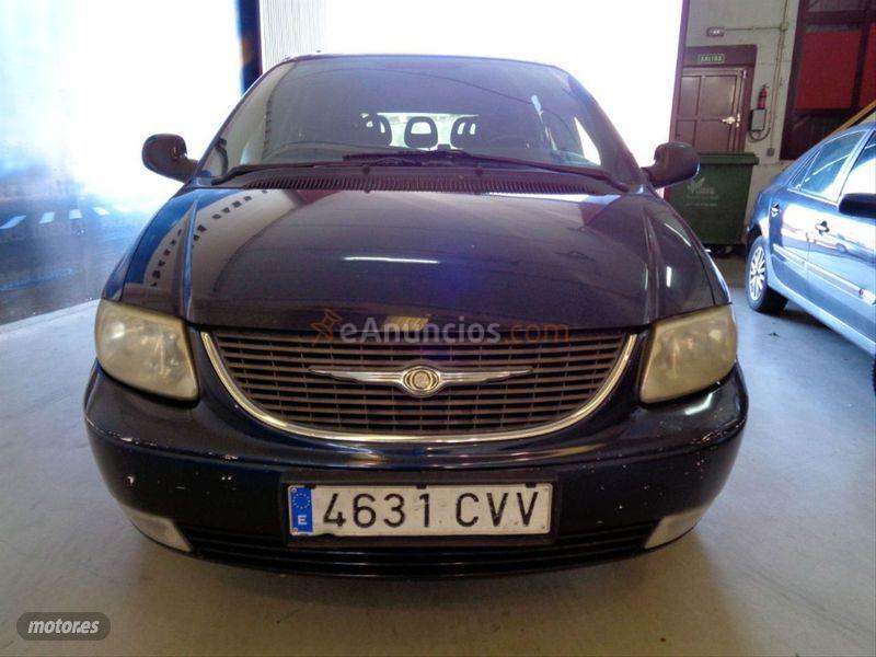 Chrysler Voyager LX 2.5 CRD de 2004 con 177.121 Km por 1.980 EUR. en Toledo