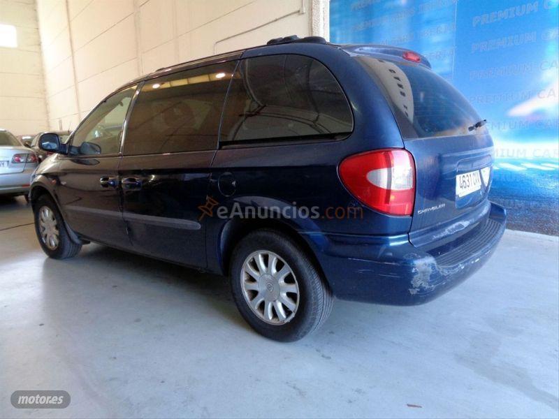 Chrysler Voyager LX 2.5 CRD de 2004 con 177.121 Km por 1.980 EUR. en Toledo