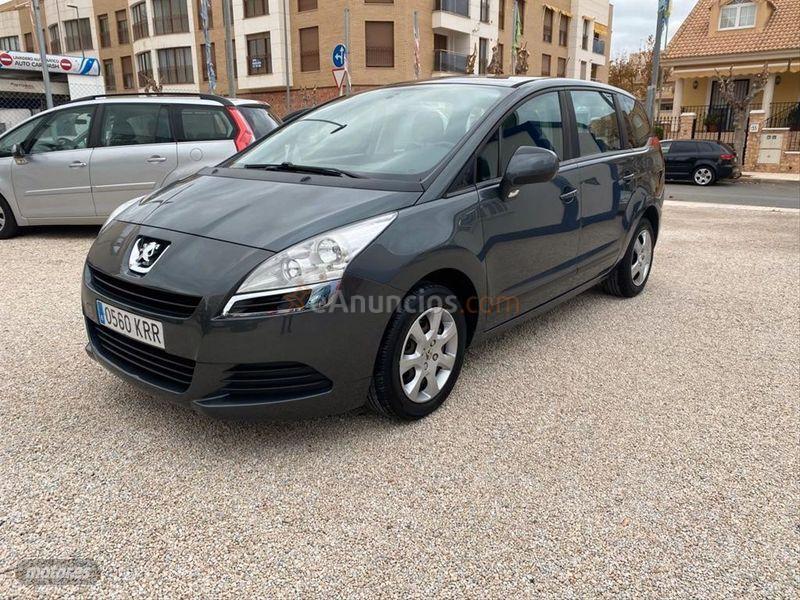 Peugeot 5008 Confort 1.6 HDI 110 FAP de 2010 con 182.000 Km por 6.000 EUR. en Alicante