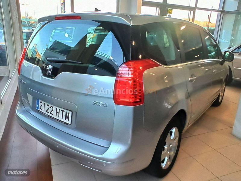 Peugeot 5008 Premium 1.6 HDI 110 FAP de 2010 con 183.665 Km por 5.990 EUR. en Madrid