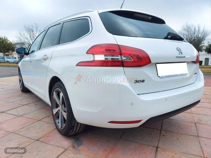 Peugeot 308 SW Allure 2.0 BlueHDi 150 de 2016 con 179.669 Km por 10.990 EUR. en Badajoz