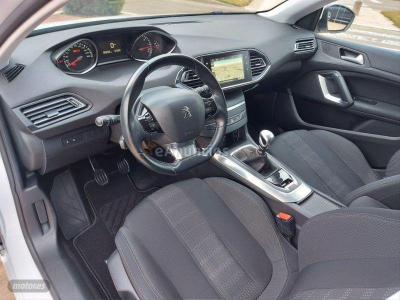 Peugeot 308 SW Allure 2.0 BlueHDi 150 de 2016 con 179.669 Km por 10.990 EUR. en Badajoz