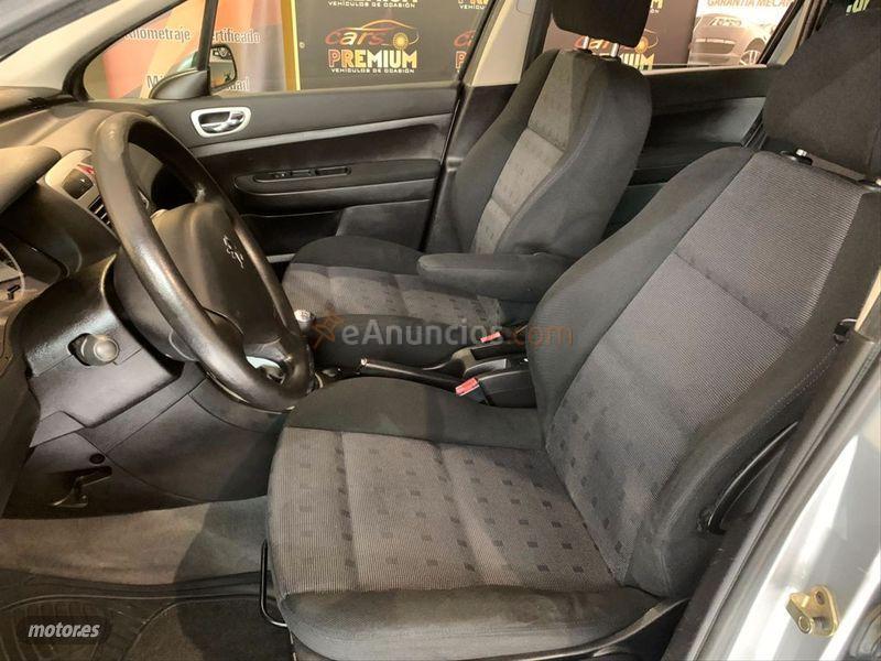 Peugeot 307 SW 2.0 HDi 90 de 2004 con 173.000 Km por 2.699 EUR. en Valencia