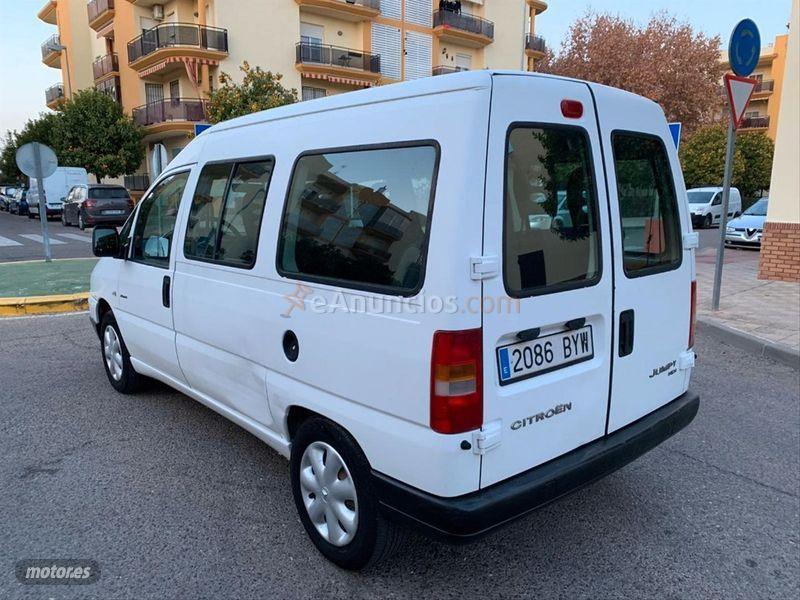 Citroen Jumpy JUMPY 1.9 D COMBI CONFORT 8PL. de 2002 con 234.138 Km por 2.999 EUR. en Sevilla