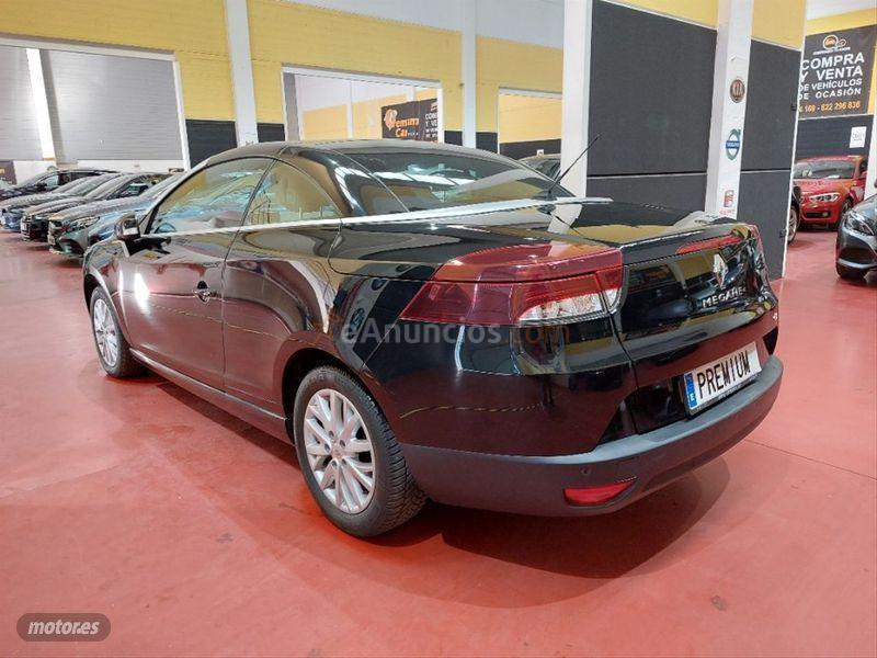 Renault Megane CoupeCabrio Dyn. Ener. dCi 110 SS eco2 de 2013 con 121.000 Km por 12.990 EUR. en Madrid