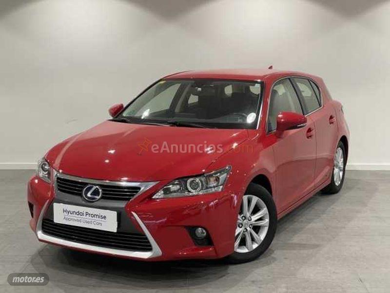 Lexus CT 200h CT 200h Executive+Navibox de 2015 con 77.900 Km por 13.900 EUR. en Barcelona