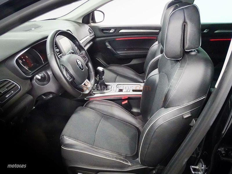 Renault Megane Sp. Tourer Bose En. dCi 96kW 130CV de 2017 con 48.745 Km por 18.995 EUR. en Alicante