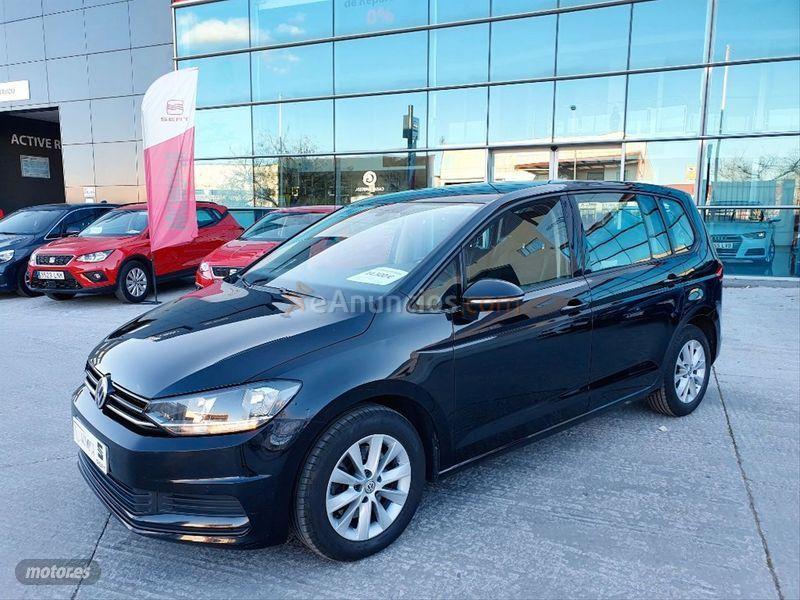 Volkswagen Touran Advance 1.6 TDI SCR 115CV BMT de 2016 con 170.000 Km por 15.500 EUR. en Cadiz