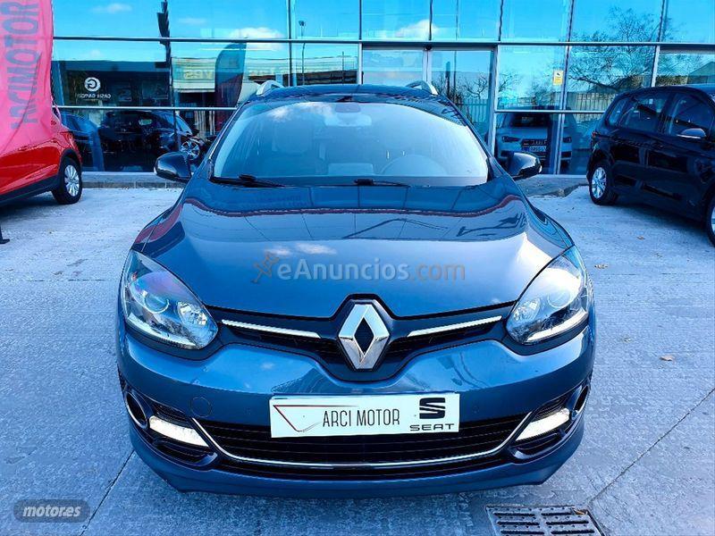 Renault Megane Sp. Tourer Bose En. dCi 81kW 110CV de 2016 con 120.000 Km por 11.800 EUR. en Cadiz