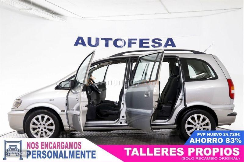 Opel Vectra Elegance 2.2 DTI 16v SW de 2004 con 149.800 Km por 4.250 EUR. en Madrid