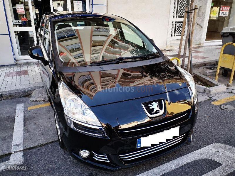 Peugeot 5008 Business Line 1.6 HDI 112 FAP de 2011 con 108.000 Km por 9.400 EUR. en Malaga