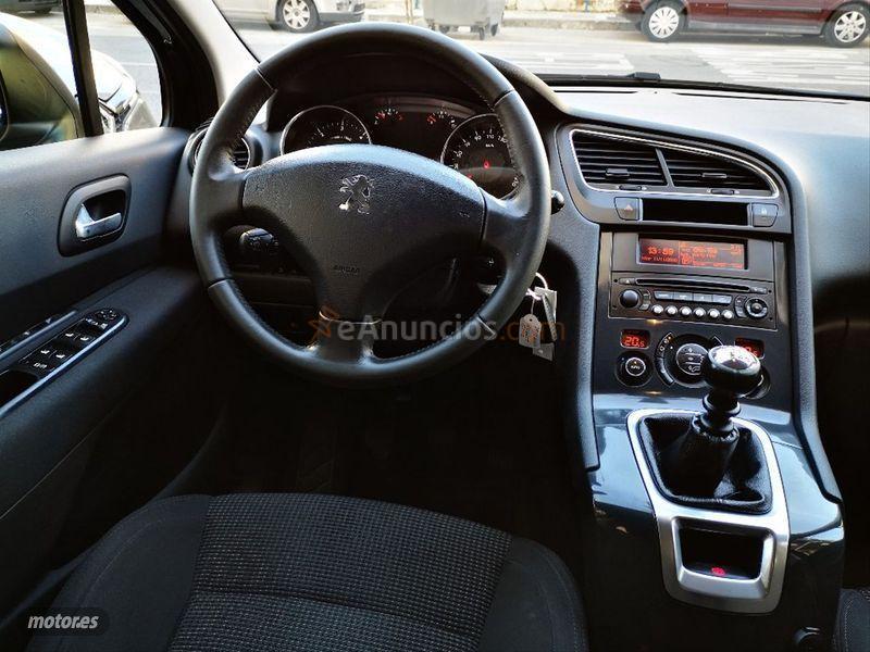 Peugeot 5008 Business Line 1.6 HDI 112 FAP de 2011 con 108.000 Km por 9.400 EUR. en Malaga