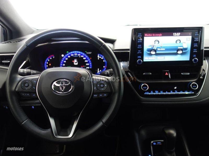 Toyota Corolla 1.8 125H ACTIVE TECH ECVT TOU SPORT de 2021 con 5.380 Km por 23.600 EUR. en Madrid