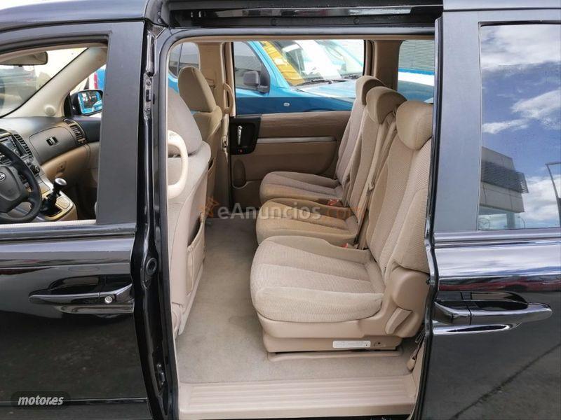 Kia Carnival 2.9 CRDi VGT Concept de 2007 con 177.000 Km por 4.900 EUR. en Salamanca