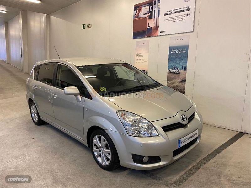 Toyota Corolla Verso 2.2 D4D 136 CV Sol de 2008 con 65.000 Km por 7.500 EUR. en Madrid