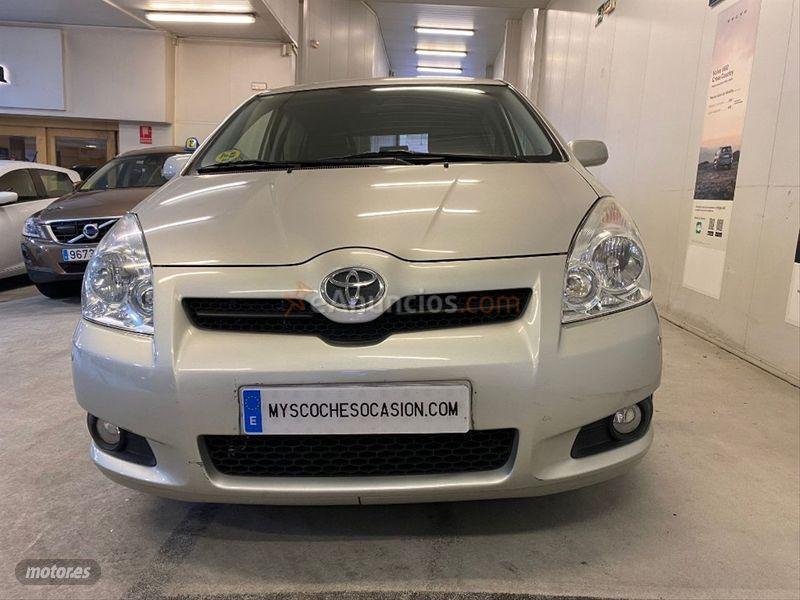 Toyota Corolla Verso 2.2 D4D 136 CV Sol de 2008 con 65.000 Km por 7.500 EUR. en Madrid