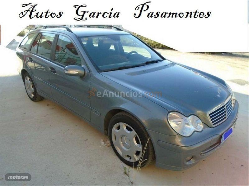 Mercedes Clase C C 220 CDI Classic Familiar de 2005 con 350.795 Km por 3.999 EUR. en Madrid