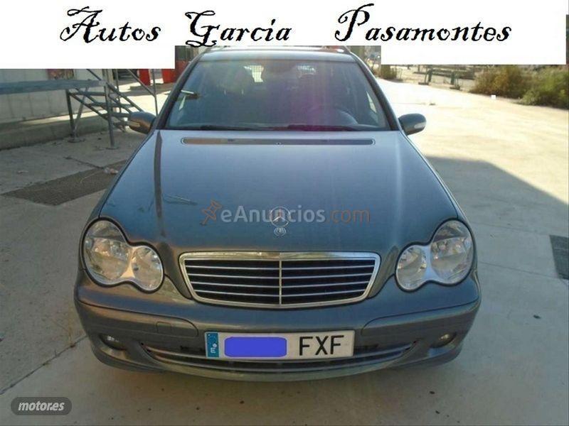 Mercedes Clase C C 220 CDI Classic Familiar de 2005 con 350.795 Km por 3.999 EUR. en Madrid
