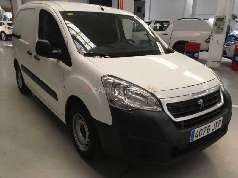 Peugeot Partner 1.6 BlueHDI 75cv Furgon Puerta lateral  Cruise Bluetooth 