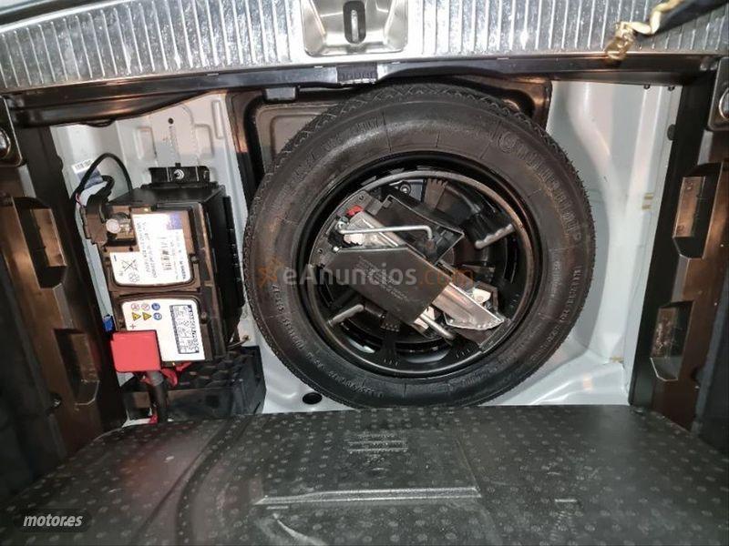 Mercedes Clase C C 220 CDI Elegance Estate de 2008 con 290.000 Km por 7.999 EUR. en Madrid