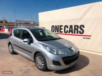 Peugeot 207 SW Confort 1.4 VTi 16v 95 de 2010 con 119.000 Km por 5.450 EUR. en Malaga