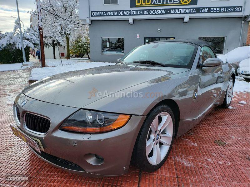 BMW Z4 2.5i de 2004 con 150.000 Km por 8.999 EUR. en Salamanca