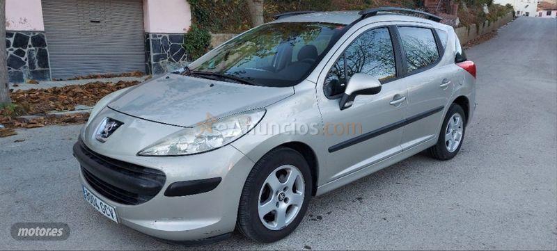 Peugeot 207 SW Confort 1.4 VTi 16v 95 de 2007 con 122.000 Km por 4.250 EUR. en Barcelona