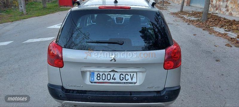 Peugeot 207 SW Confort 1.4 VTi 16v 95 de 2007 con 122.000 Km por 4.250 EUR. en Barcelona