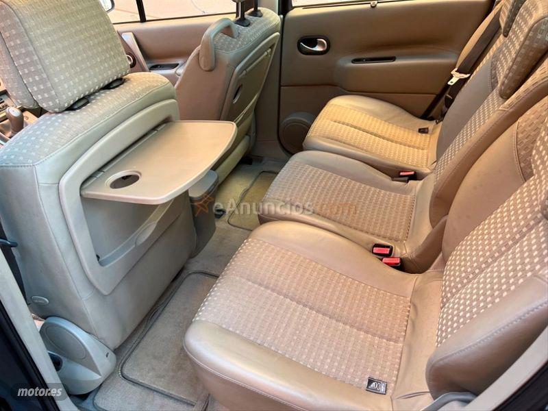 Renault Scenic Confort Dynamique 1.4 16V EU4 de 2005 con 135.654 Km por 3.499 EUR. en Barcelona