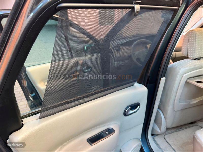 Renault Scenic Confort Dynamique 1.4 16V EU4 de 2005 con 135.654 Km por 3.499 EUR. en Barcelona